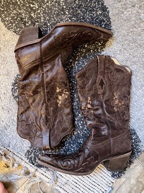 Corral Dark Brown Embroidered Western Ankle Boots